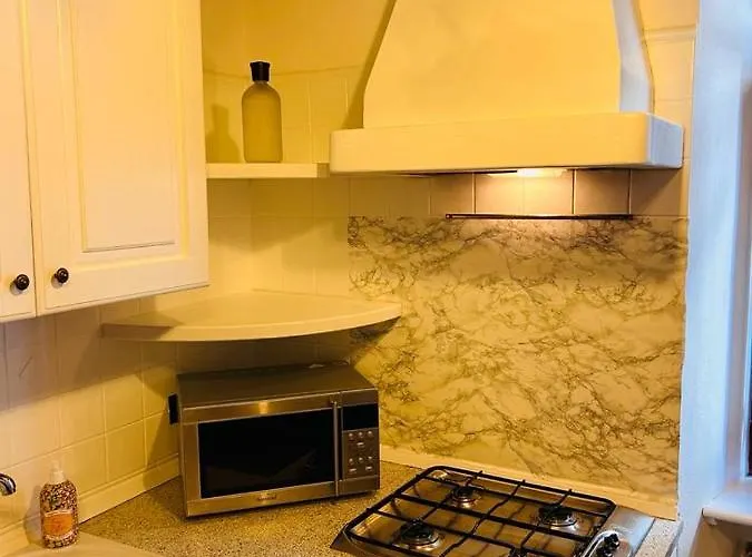 Alex Castle Apartamento *