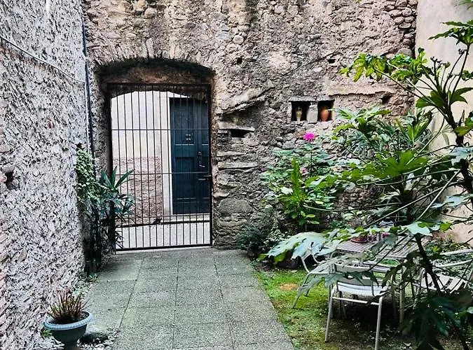 Historic Alex Castle Appartement