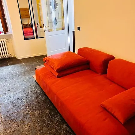 Historic Alex Castle Apartment Gravedona