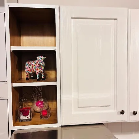 Alex Castle Διαμέρισμα *